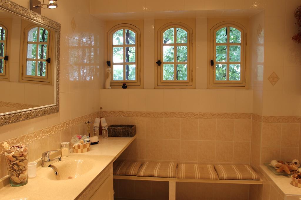Chambres d'Hôtes Le Bois Trinquille Saint-Viance Quarto foto