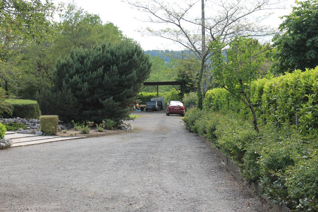 Chambres d'Hôtes Le Bois Trinquille Saint-Viance Exterior foto